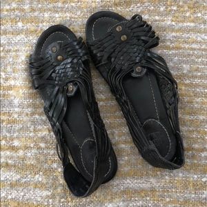 Frye Shoes - Frye black leather sandals, size 8 Frye Shoes - Frye black leather sandals, size 8